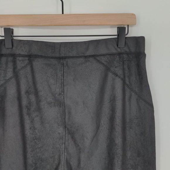 Free People Women's Midnight Vegan Suede Skinny Pants Size Large Pull On Legging - Picture 14 of 15